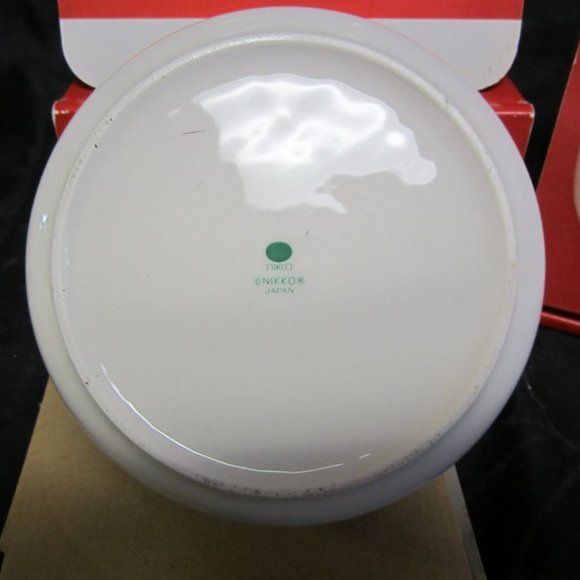 80'S NIKKO CHRISTMASTIME COVERED BON-BON DISH WITH LID CHRISTMAS TREE MOTIF $ea - Picture 6 of 9